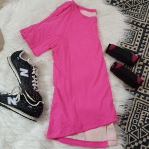 •Lululemon• Bright Pink Short Sleeve Athletic Top